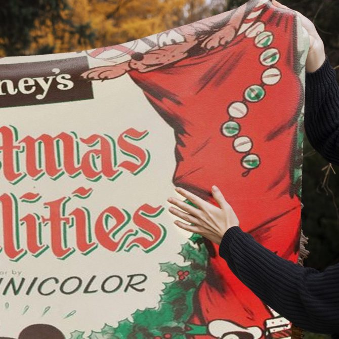 Custom Disney Christmas Throw Blanket – Vintage Style, Personalized Gift - Image 2