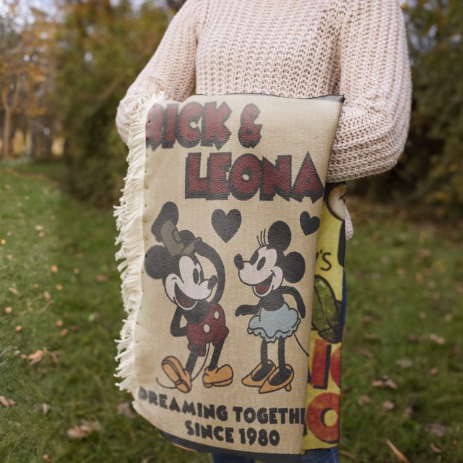 Customizable Vintage Cartoon Couple Blanket - Perfect Gift Since 1980! - Image 2