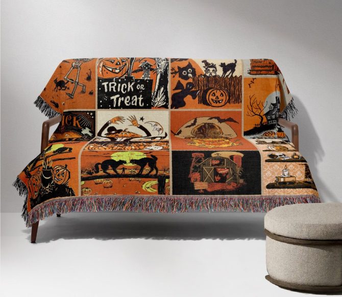 Cozy Halloween Blanket - Vintage Trick Or Treat Design, Perfect For Spooky Nights - Image 3