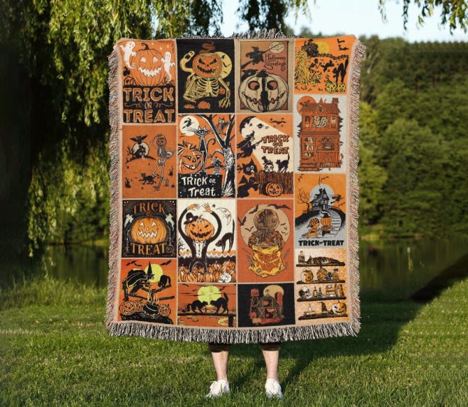 Cozy Halloween Blanket - Vintage Trick Or Treat Design, Perfect For Spooky Nights