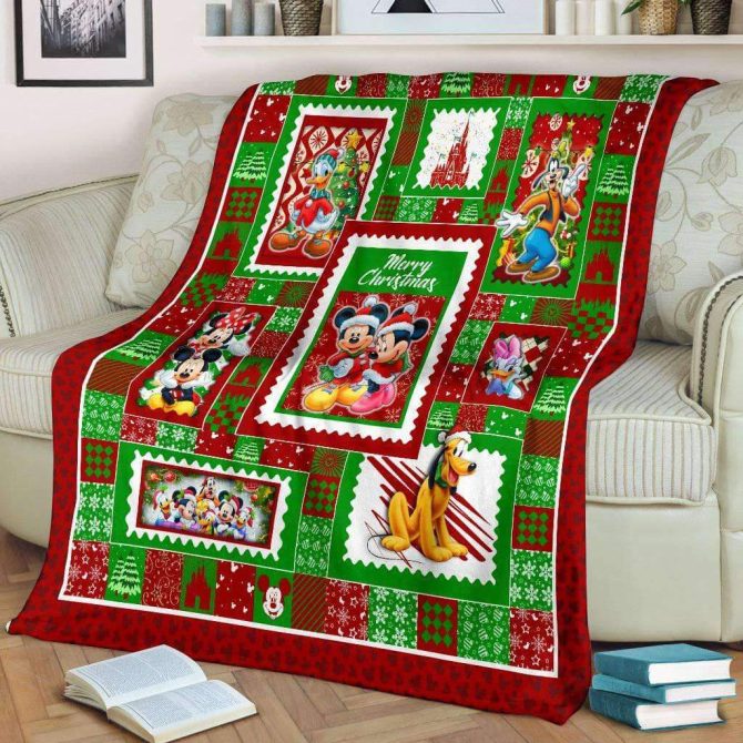 Cozy Christmas Blanket With Mickey & Friends Design – Perfect Holiday Gift! - Image 2