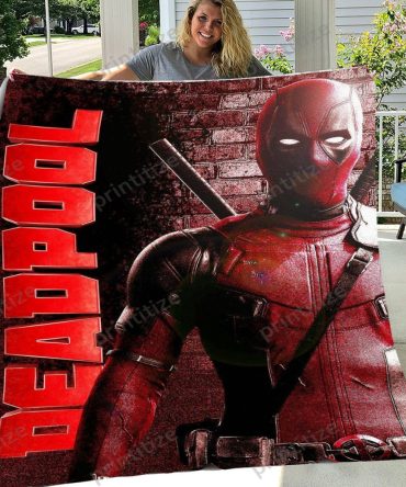 Cozy Up With A Superhero: Premium Deadpool Throw Blanket – Perfect Gift For Fans!