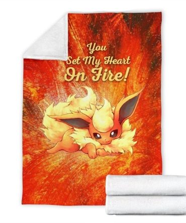 Cozy Flareon Blanket - 'Set My Heart On Fire' Design, Perfect Gift For Pokémon Fans!