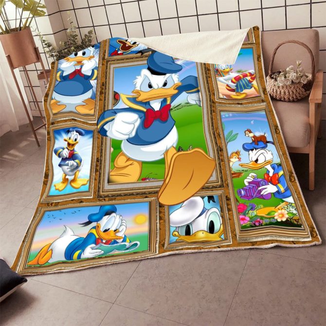 Cozy Fleece Blanket With Colorful Cartoon Characters - Soft, Warm, And Perfect For Kids' Rooms - Image 2