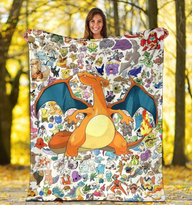 Cozy Charizard Fleece Blanket – Vibrant Pokémon Design For Fans & Collectors