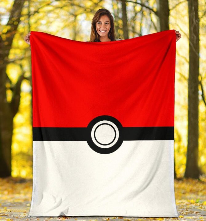 Cozy Pokéball Design Blanket - Soft, Warm & Perfect For Fans , Great Gift Idea!