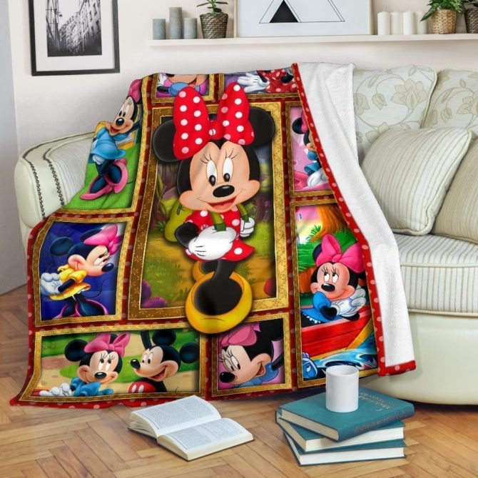 Cozy Minnie Mouse Fleece Blanket For Kids - Colorful, Soft & Warm Throw For Bedroom Decor