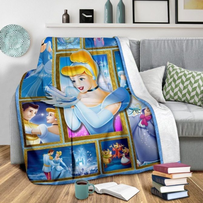 Cozy Up With Disney Princess Throw Blanket - Cinderella Design For Kids & Adults - Image 3