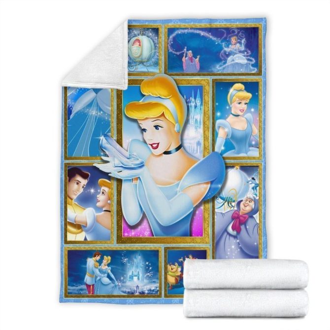 Cozy Up With Disney Princess Throw Blanket - Cinderella Design For Kids & Adults - Image 4