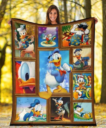 Cozy Cartoon Character Throw Blanket - Vibrant Design For Kids & Adults