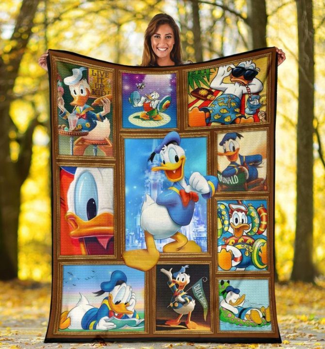 Cozy Cartoon Character Throw Blanket - Vibrant Design For Kids & Adults