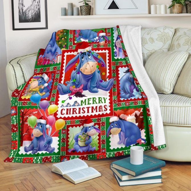 Cozy Christmas Eeyore Blanket - Festive Comfort For Kids, Perfect Holiday Gift! - Image 3