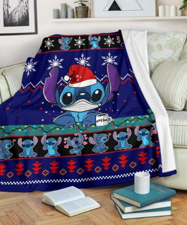 Cozy Holiday Blanket - Cute Blue Alien Patterned Throw For Festive Comfort