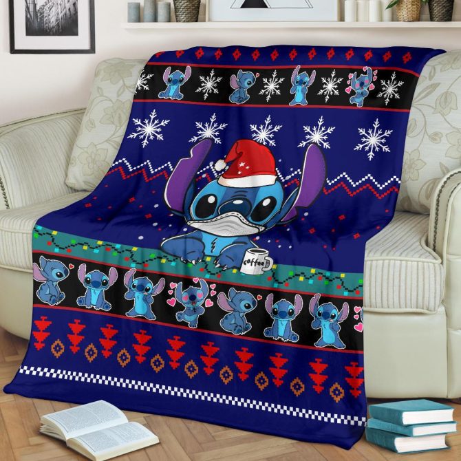 Cozy Holiday Blanket - Cute Blue Alien Patterned Throw For Festive Comfort - Image 2