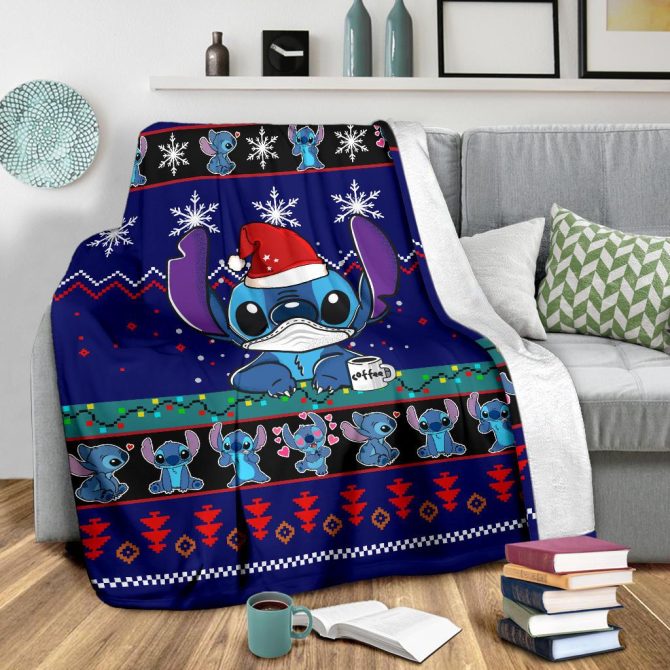 Cozy Holiday Blanket - Cute Blue Alien Patterned Throw For Festive Comfort - Image 3