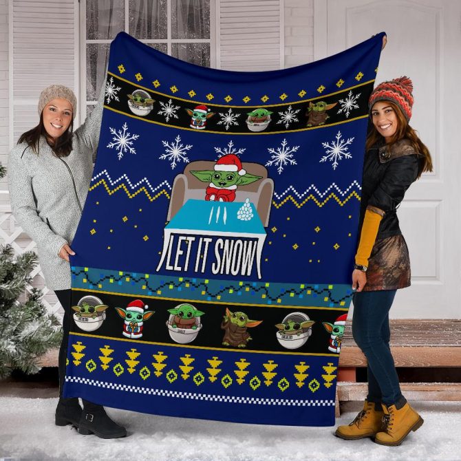 Cozy Baby Alien Holiday Blanket - 'Let It Snow' Design For Ultimate Comfort - Image 6