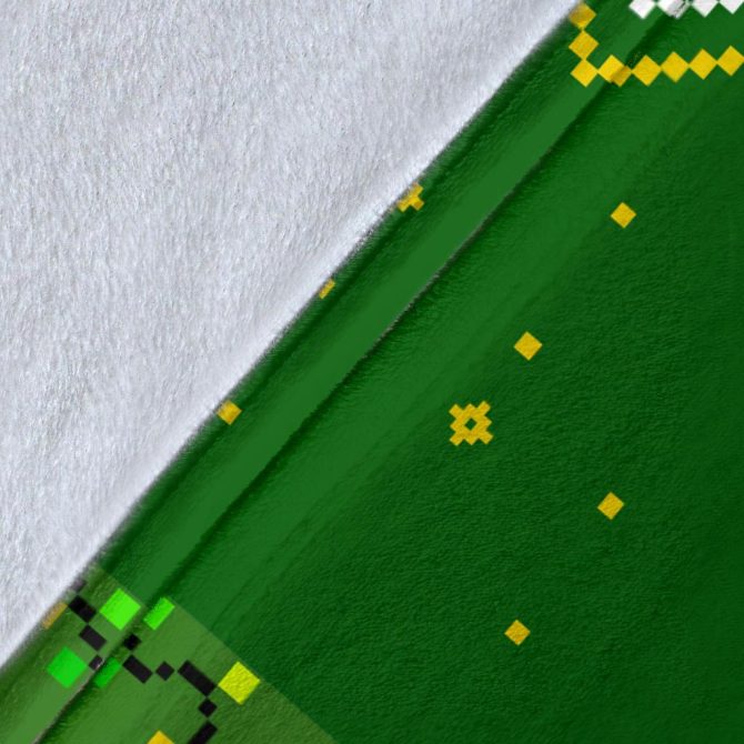Cozy Holiday Throw Blanket - Cute Alien Design, Festive Green, Perfect Gift For Fans! - Image 8