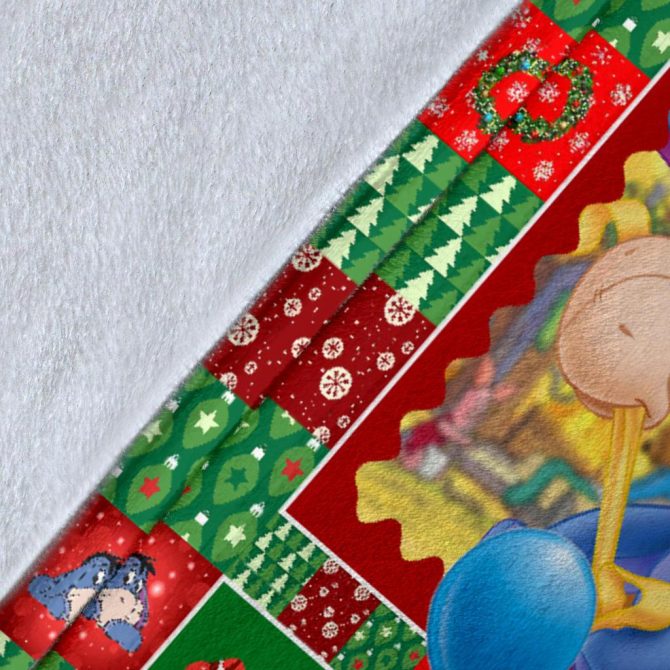 Cozy Christmas Eeyore Blanket - Festive Comfort For Kids, Perfect Holiday Gift! - Image 9