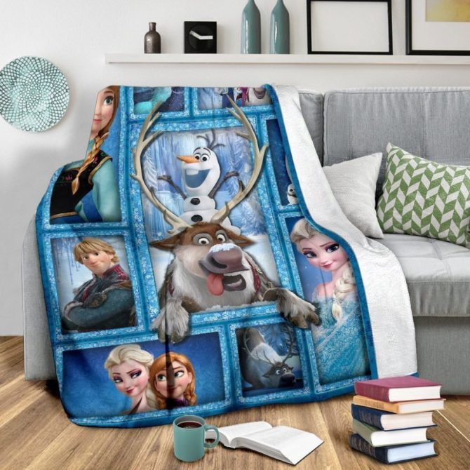 Cozy Up With Disney Frozen Fleece Blanket – Elsa, Anna & Olaf Design – Perfect Gift For Kids & Fans! - Image 3