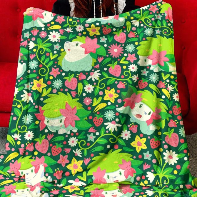 Cozy Floral Fantasy Blanket - Vibrant Hedgehog & Strawberry Garden Design