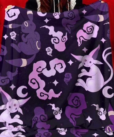 Cozy Purple Anime-Inspired Blanket With Cute Creatures & Mystical Patterns - Perfect Gift!