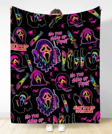 Vibrant Horror-Themed Blanket – Cozy Up With Neon Ghost Face & Knives Design