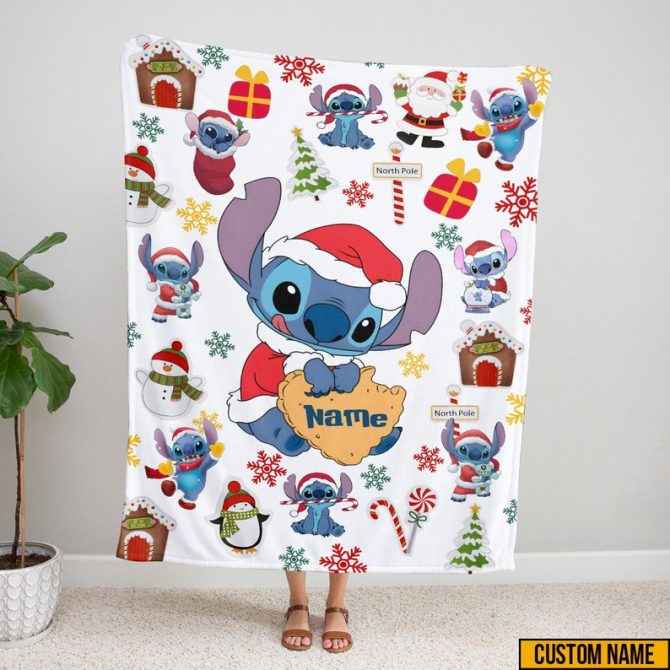 Custom Name Christmas Blanket - Cute Santa Design For Kids - Perfect Holiday Gift!