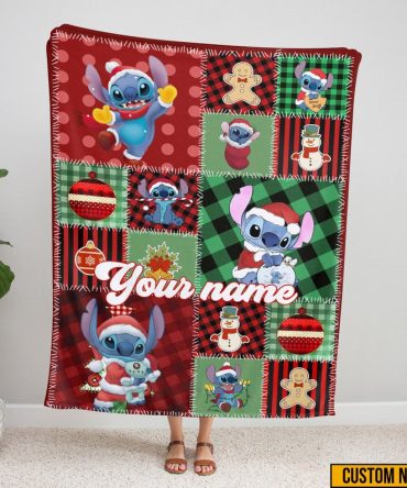 Custom Name Christmas Blanket - Cute Character Design, Cozy Holiday Gift!