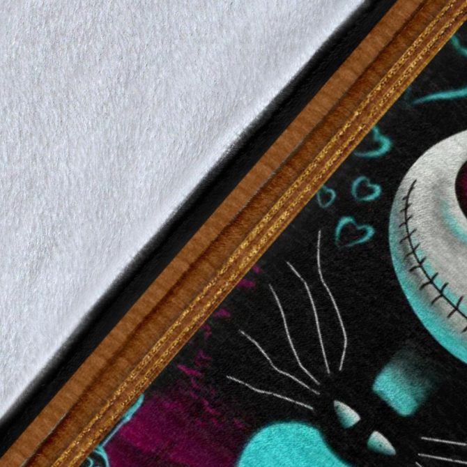 Cozy Nightmare Inspired Throw Blanket – Perfect For Halloween & Movie Fans! - Image 8