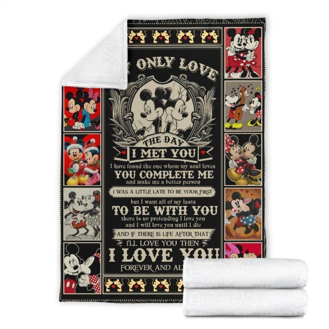 Cozy Romantic Mickey & Minnie Love Quote Blanket - Perfect Gift For Couples - Image 7