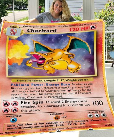Cozy Charizard Pokémon Card Blanket - Perfect Gift For Fans & Collectors!
