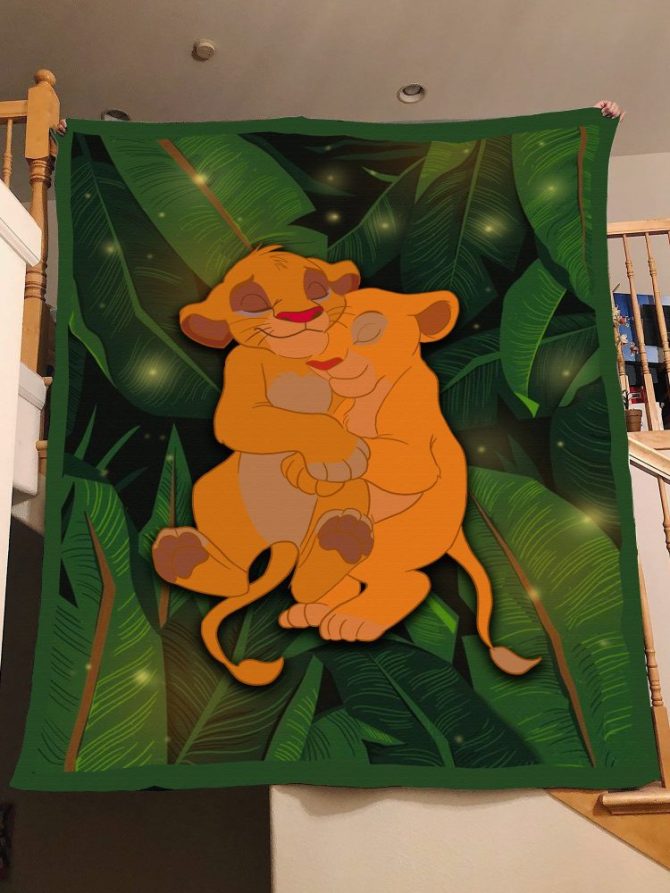 Cozy Lion Cub Fleece Throw Blanket - Soft, Warm Jungle Design For Kids & Adults - Image 2