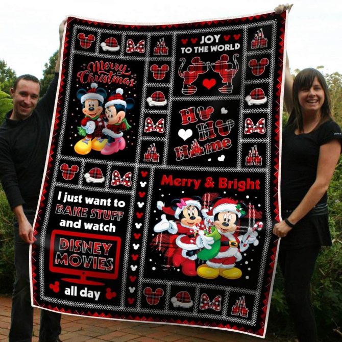 Cozy Christmas Disney Blanket - Mickey & Minnie Holiday Cheer For Movie Nights! - Image 5