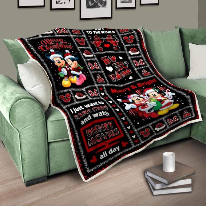 Cozy Christmas Disney Blanket - Mickey & Minnie Holiday Cheer For Movie Nights! - Image 6