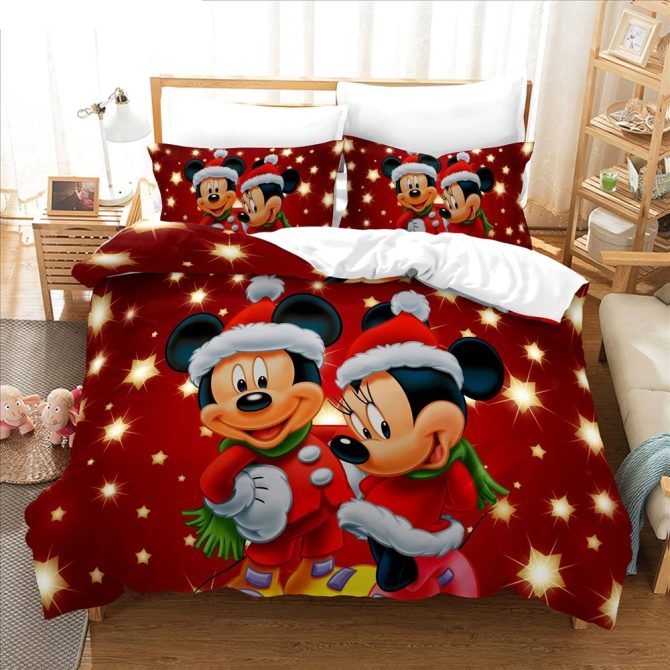 Festive Mickey & Minnie Mouse Christmas Bedding Set – Cozy Holiday Comfort!