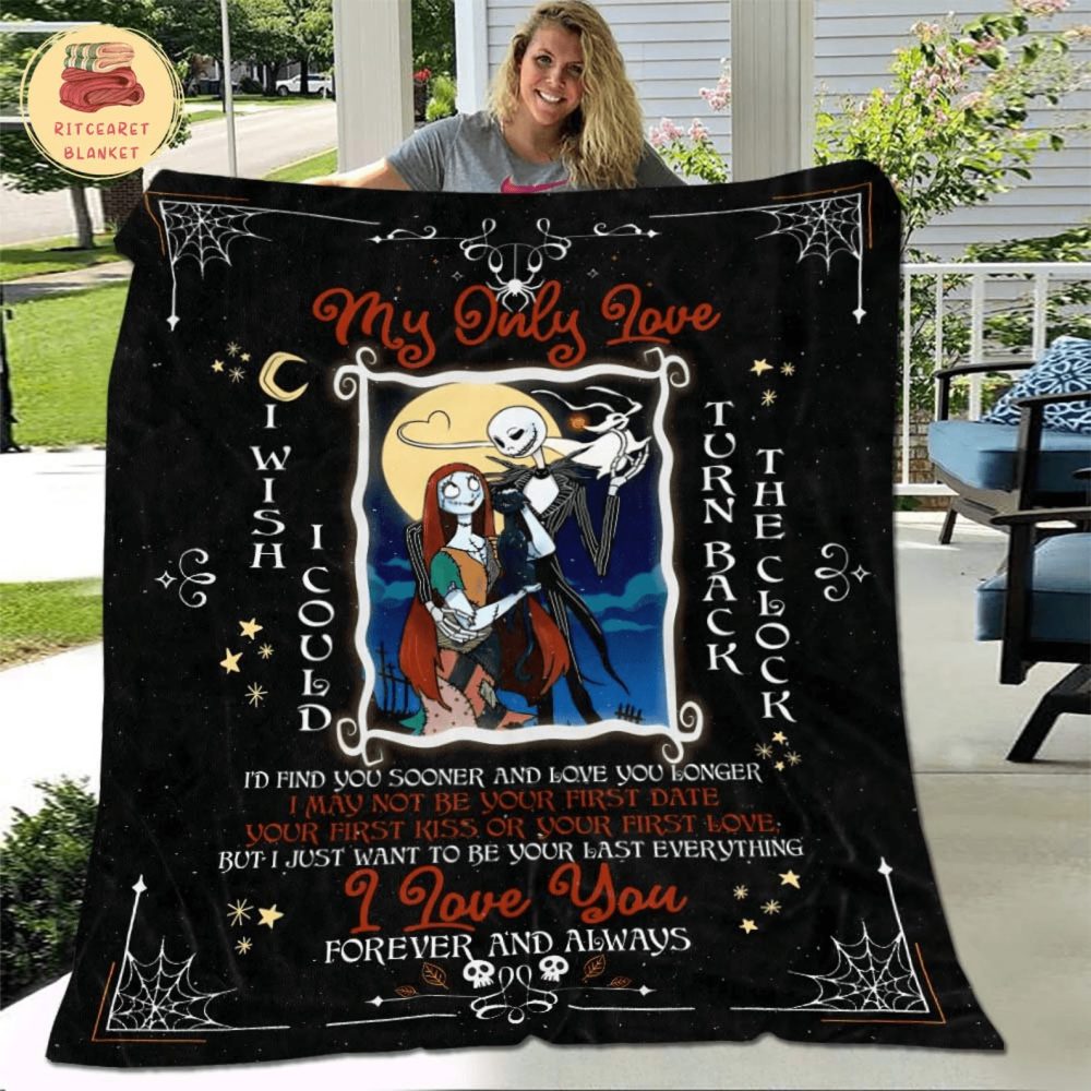 Nightmare Before Christmas Cozy Gothic Love Blanket - Perfect Gift For Couples & Fans - Soft Fleece Throw