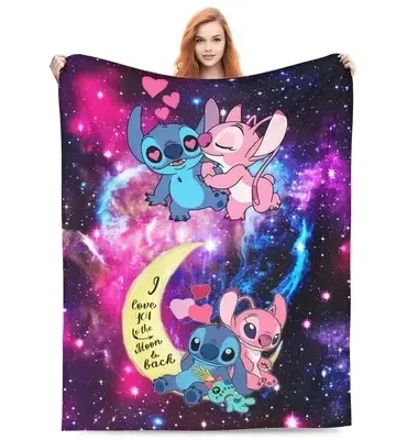 Cozy Galaxy Fleece Blanket - Cute Alien Couple Design, Perfect Gift!