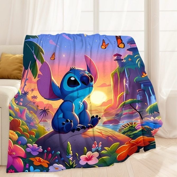 Cozy Cartoon Character Fleece Blanket - Vibrant Sunset Design For Kids & Adults