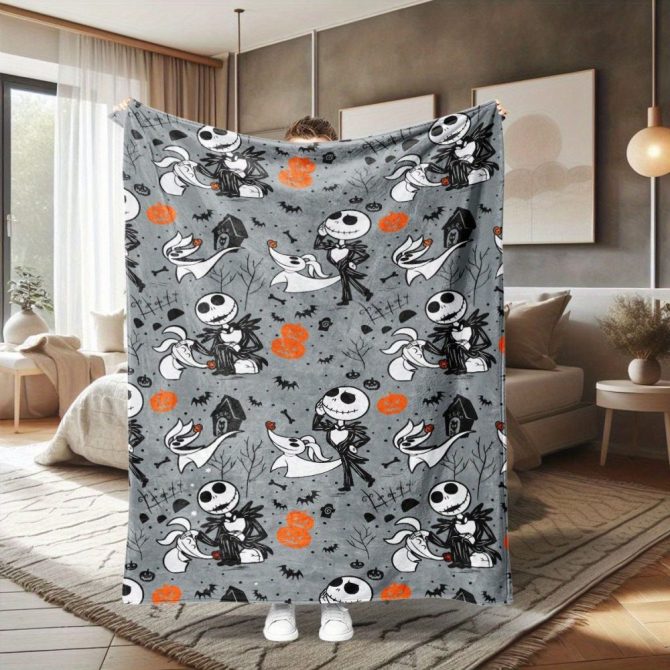 Cozy Halloween Fleece Blanket - Spooky Jack & Ghosts Design For Home Decor