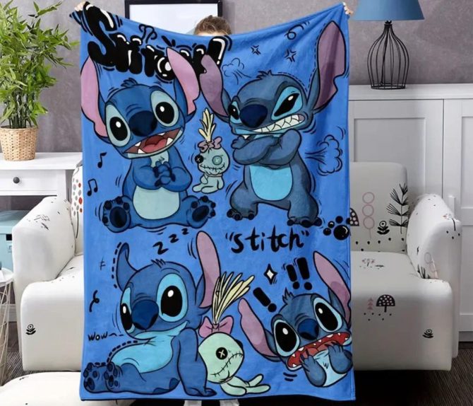 Cozy Blue Stitch Fleece Blanket - Fun & Adorable Cartoon Design For Kids & Fans