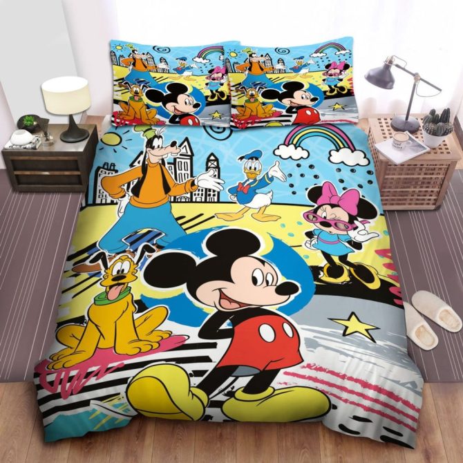 Disney Mickey & Friends Kids Bedding Set - Vibrant Cartoon Comforter With Pillowcases
