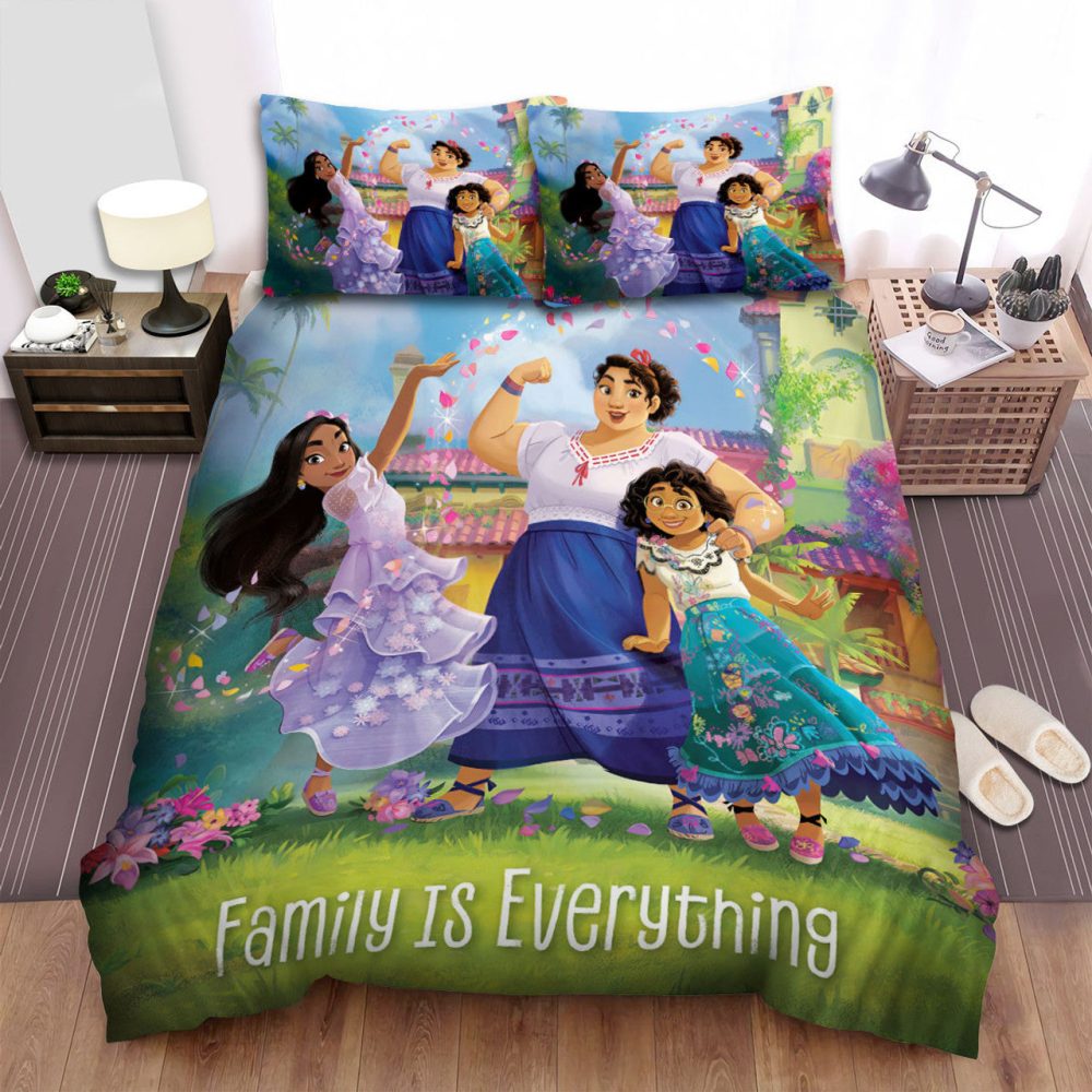 Enchanting Family-Themed Bedding Set - Cozy Up With Vibrant Cartoon Design - Perfect For Kids & Fans