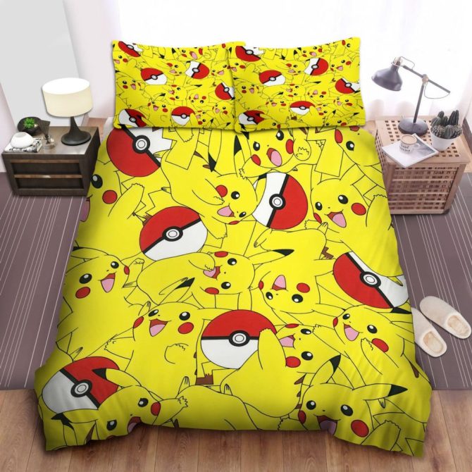 Cozy Pikachu & Pokéball Bedding Set - Full Size, Soft & Vibrant Design For Pokémon Fans