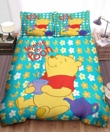 Cozy Winnie The Pooh Floral Bedding Set - Brighten Your Bedroom With Disney Magic!