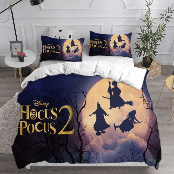 Enchant Your Bedroom: Hocus Pocus 2 Themed Bedding Set - Magical Comfort Awaits!