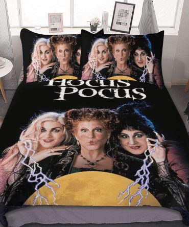 Hocus Pocus Movie-Themed Bedding Set - Cozy Halloween Comfort For Fans
