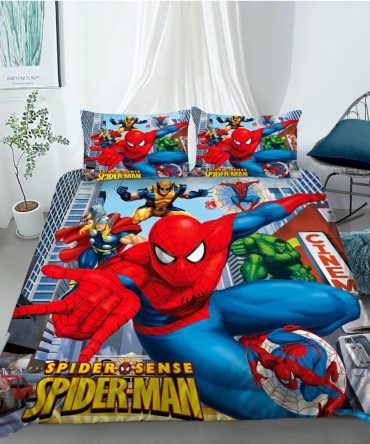 Spider-Man Marvel Heroes Bedding Set - Vibrant Twin/Full Comforter & Pillowcases For Kids