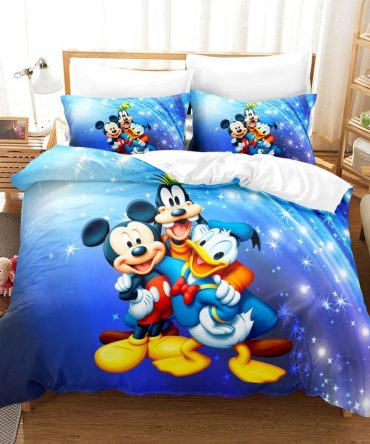 Cozy Kids Cartoon Bedding Set – Fun Disney Characters Duvet Cover & Pillowcases