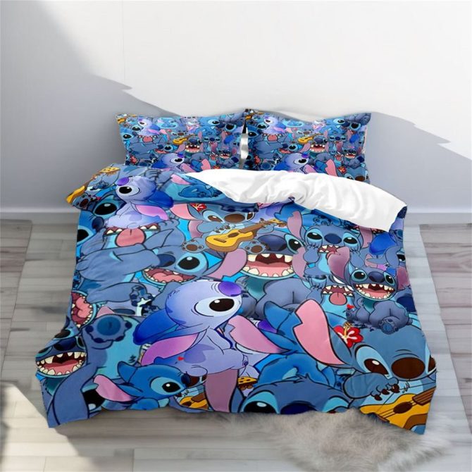 Cozy Blue Cartoon Character Bedding Set - Vibrant Design For Kids & Fans - Twin/Full/Queen Sizes Available