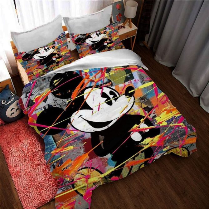 Vibrant Cartoon Character Bedding Set - Colorful Abstract Design For Kids & Teens